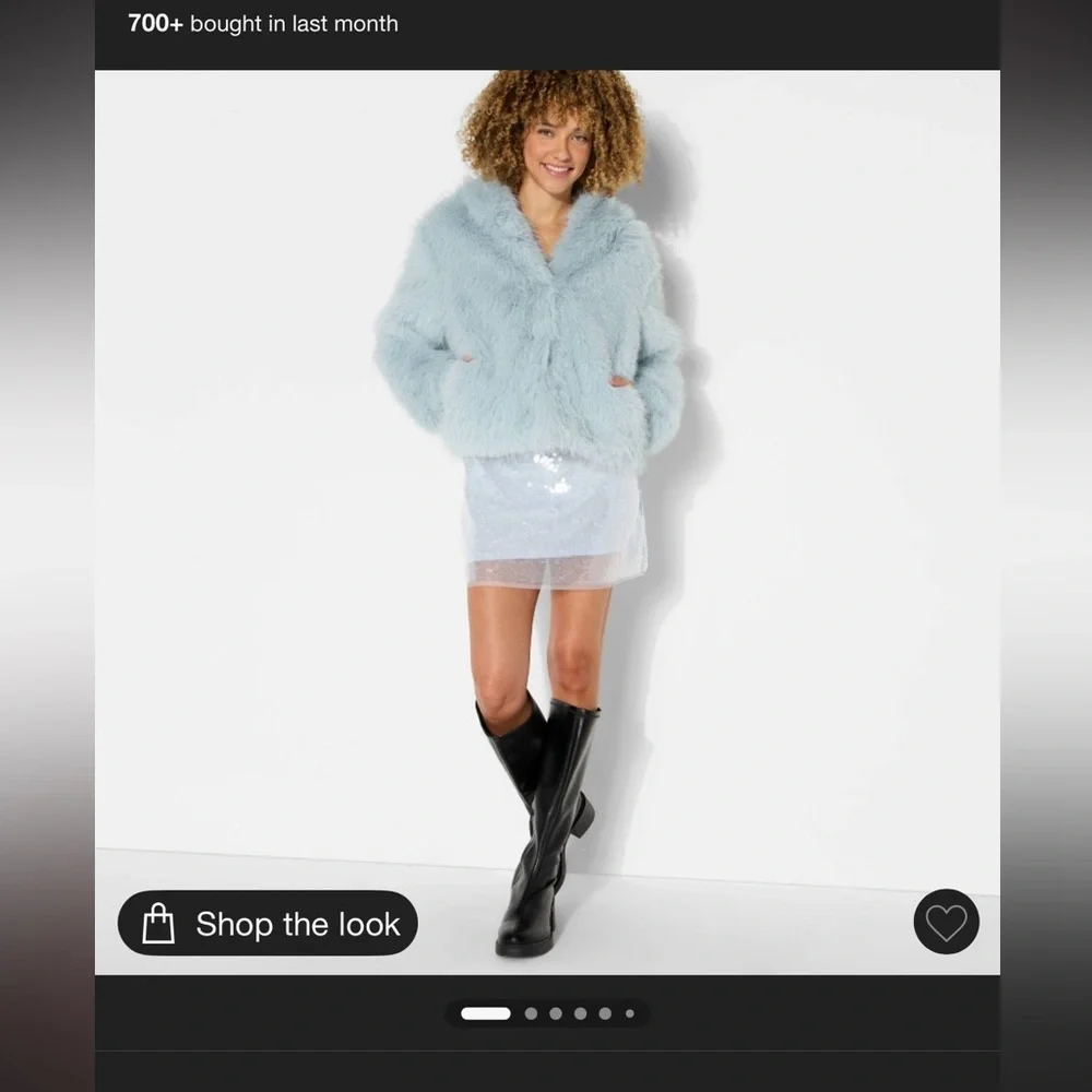 Women’s short faux fur jacket - Picture 2 of 3